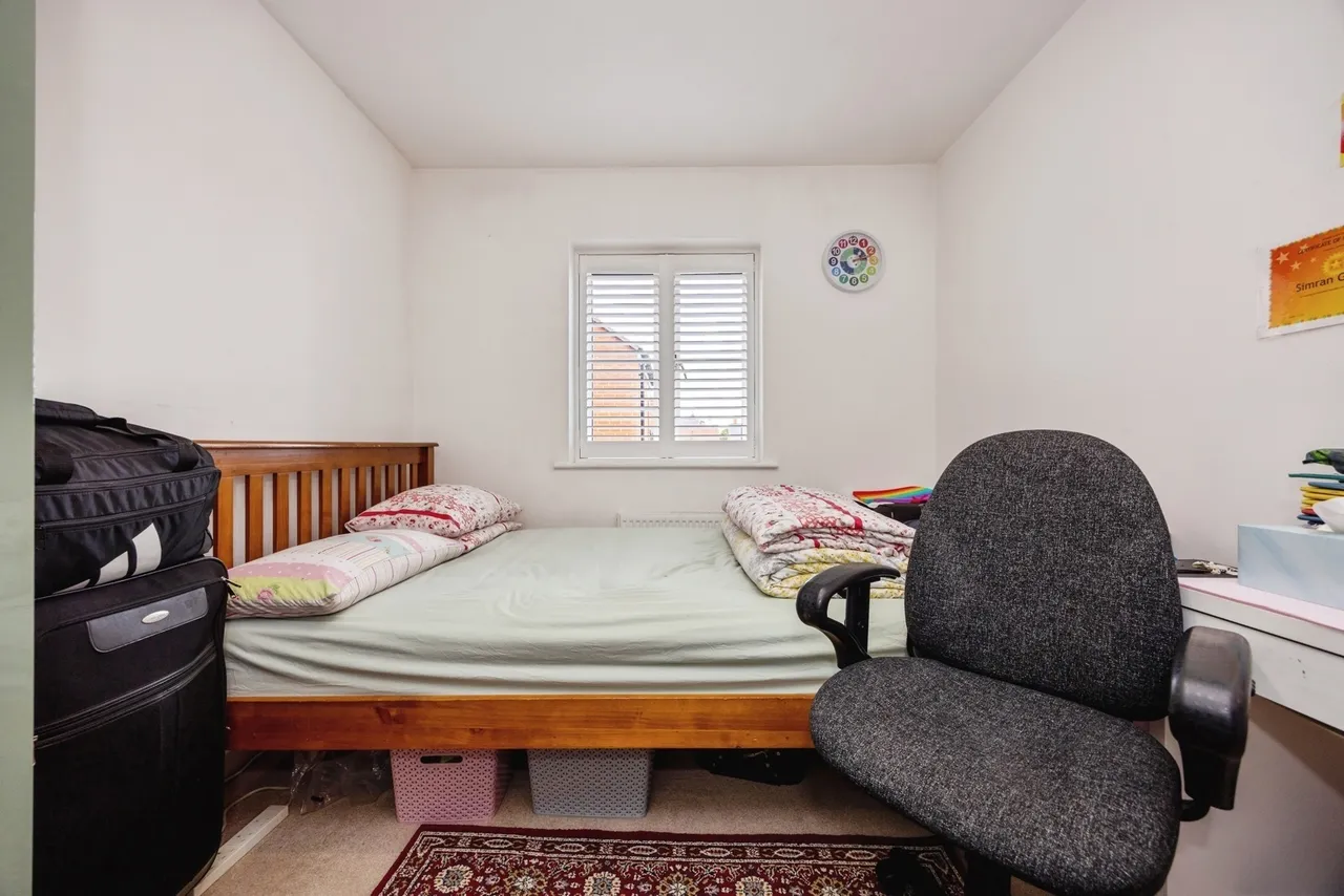Scarlett's Road, Wellesley, GU11, photo 20