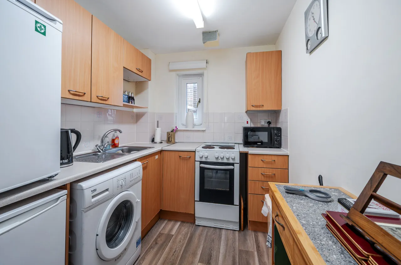 Adams Way, Alton, GU34, photo 5
