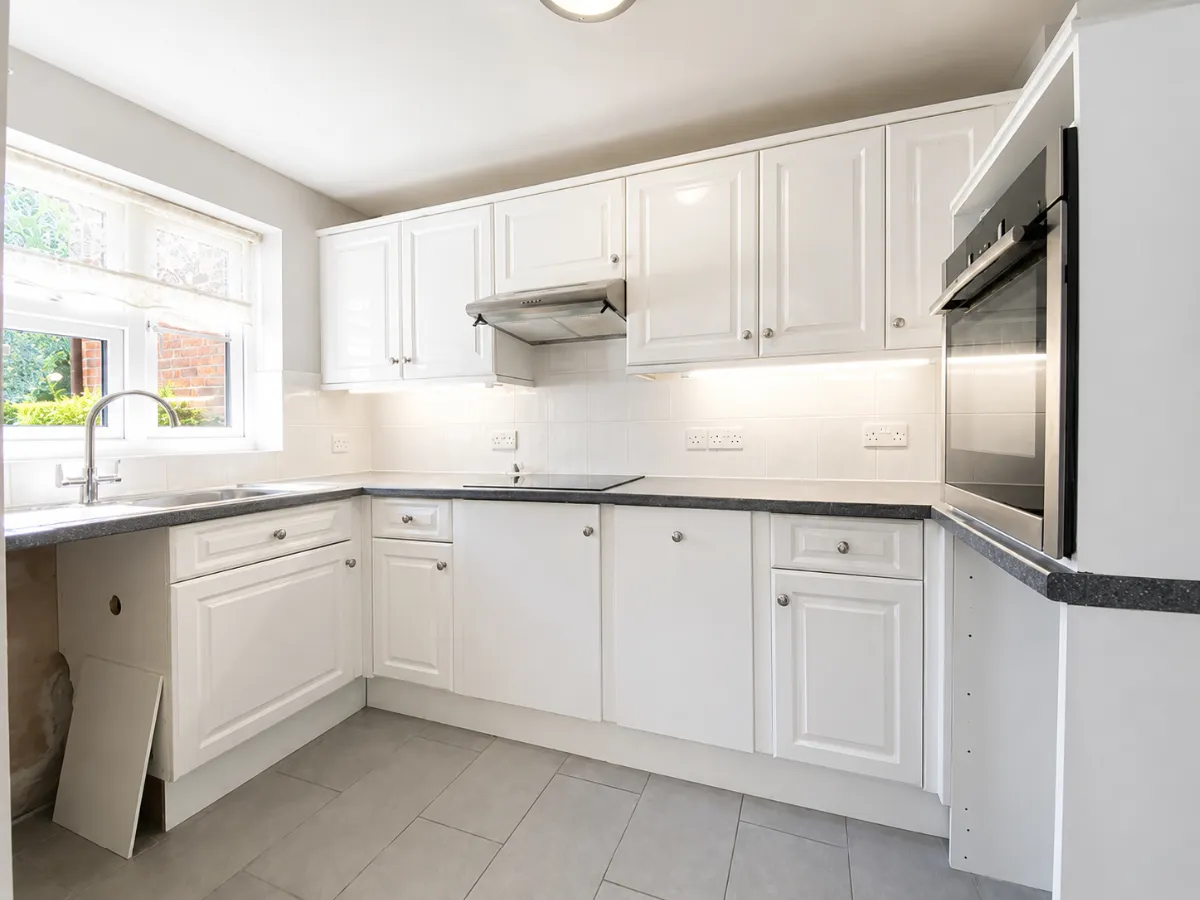 Queenswood House, Eastfield Road, Brentwood, photo 2