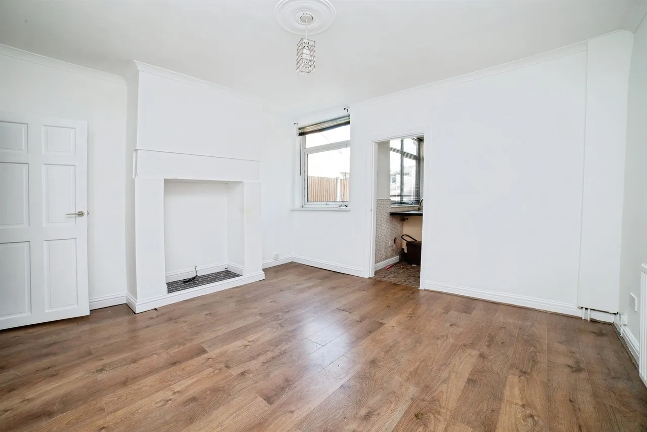 Main Street, Bolsover, S44, photo 7
