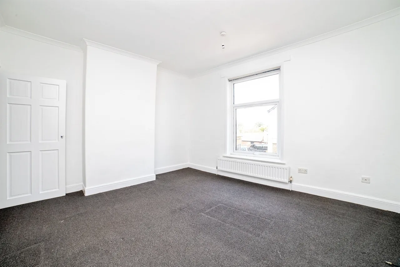 Main Street, Bolsover, S44, photo 12