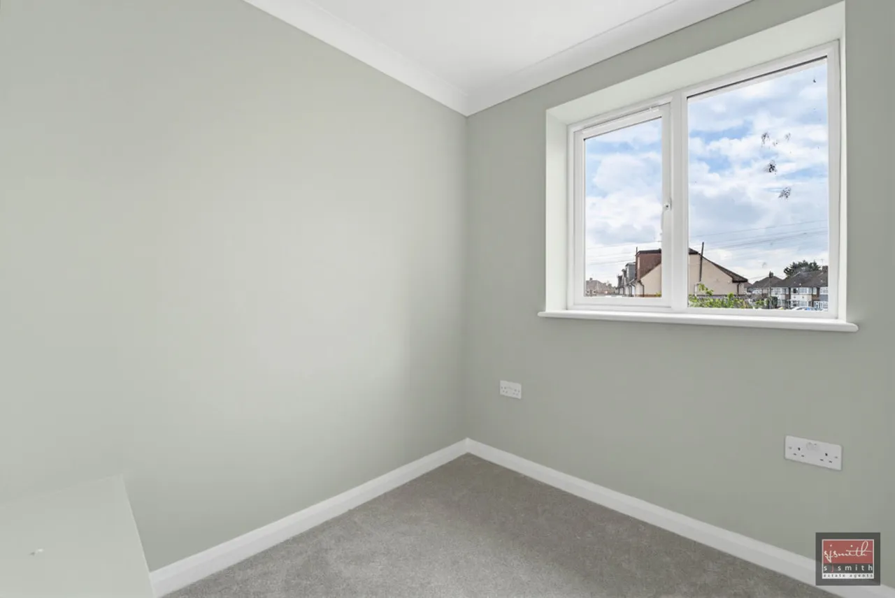 Hogarth Avenue, Ashford, photo 7