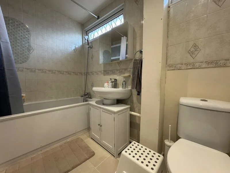 Thrales Close, Luton, LU3, photo 9