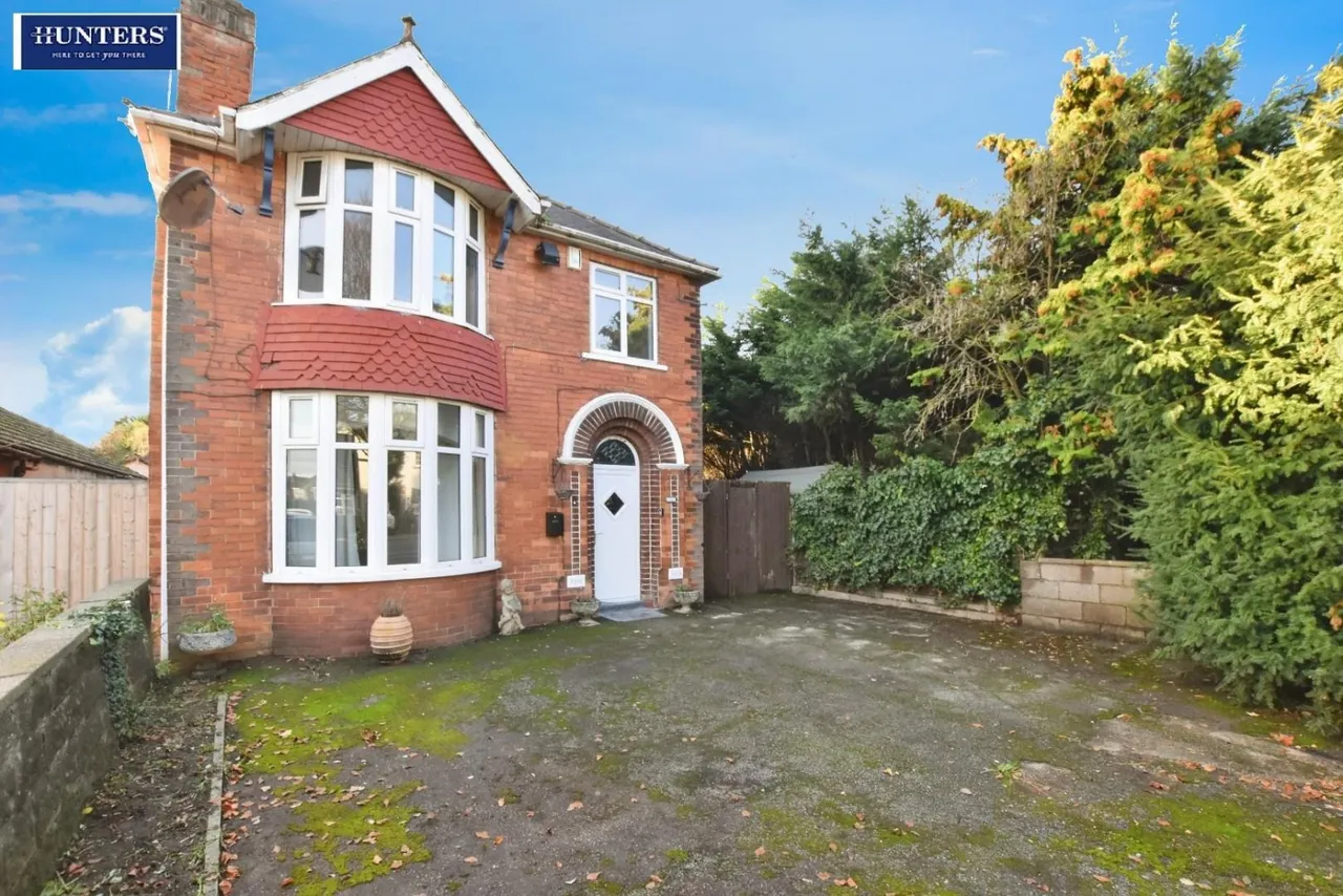 3 bed house for sale — Messingham Road, Scunthorpe