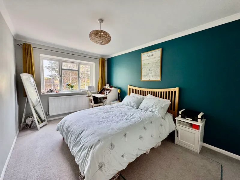 Fieldhead Gardens, Bourne End SL8 5RN, photo 11