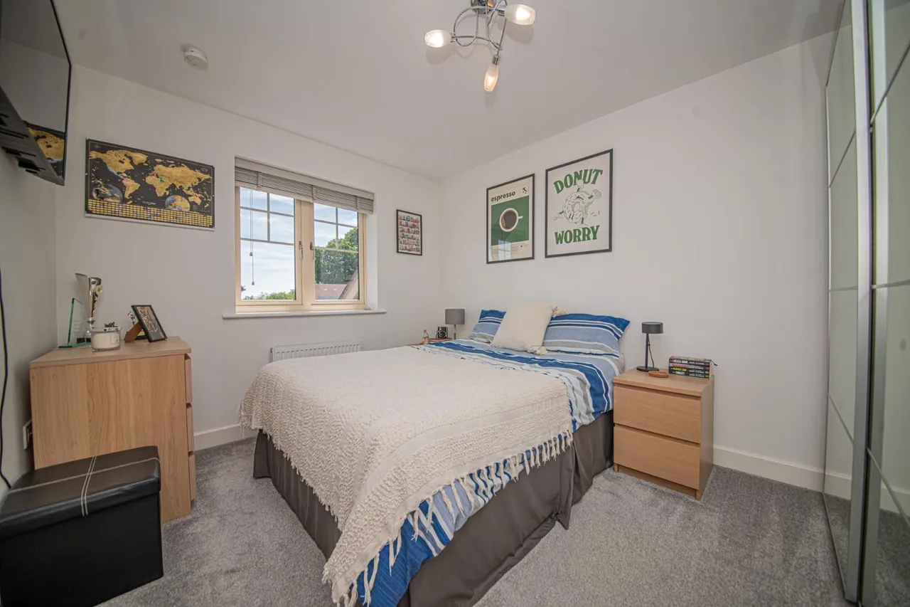 Knowle Park Lane, Fair Oak, EASTLEIGH, Hampshire, SO50 7GL, photo 11