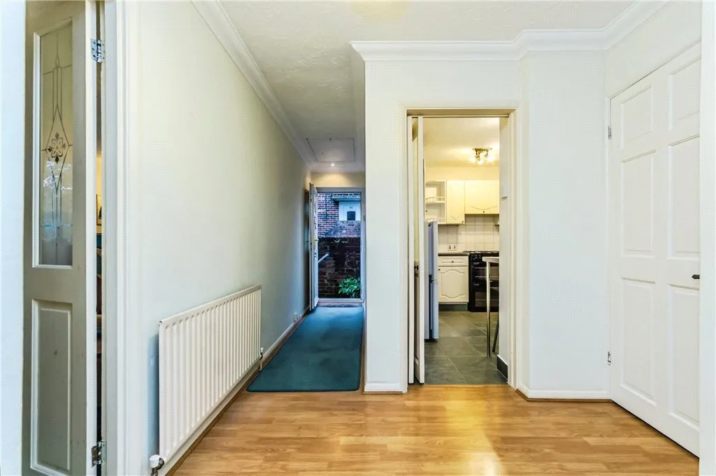 Ninehams Road, Caterham, Surrey, CR3, photo 10
