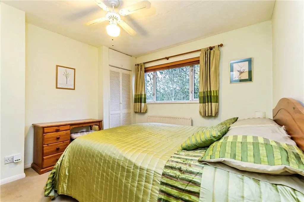 Ninehams Road, Caterham, Surrey, CR3, photo 8