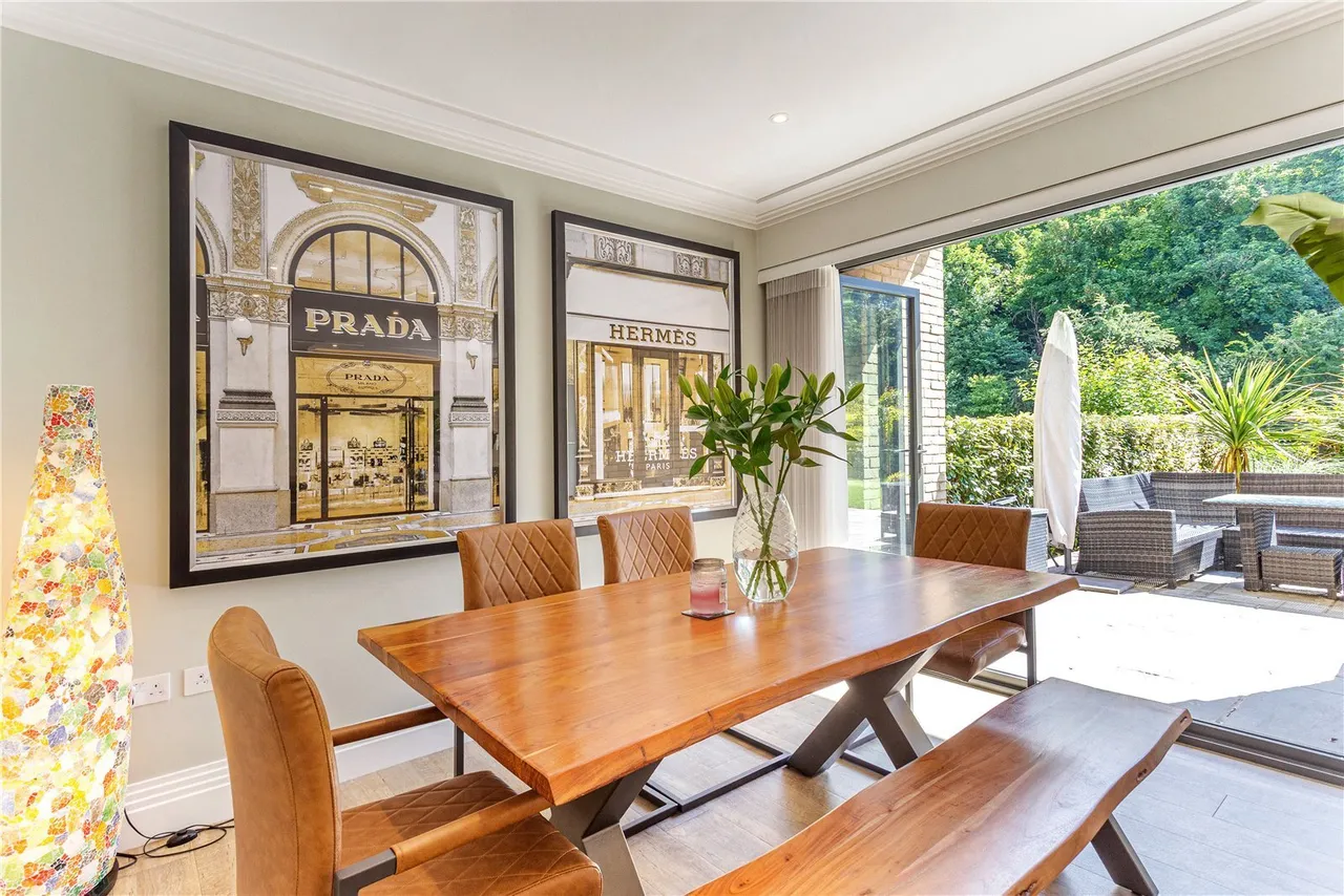 Glen Island, Taplow, SL6, photo 2