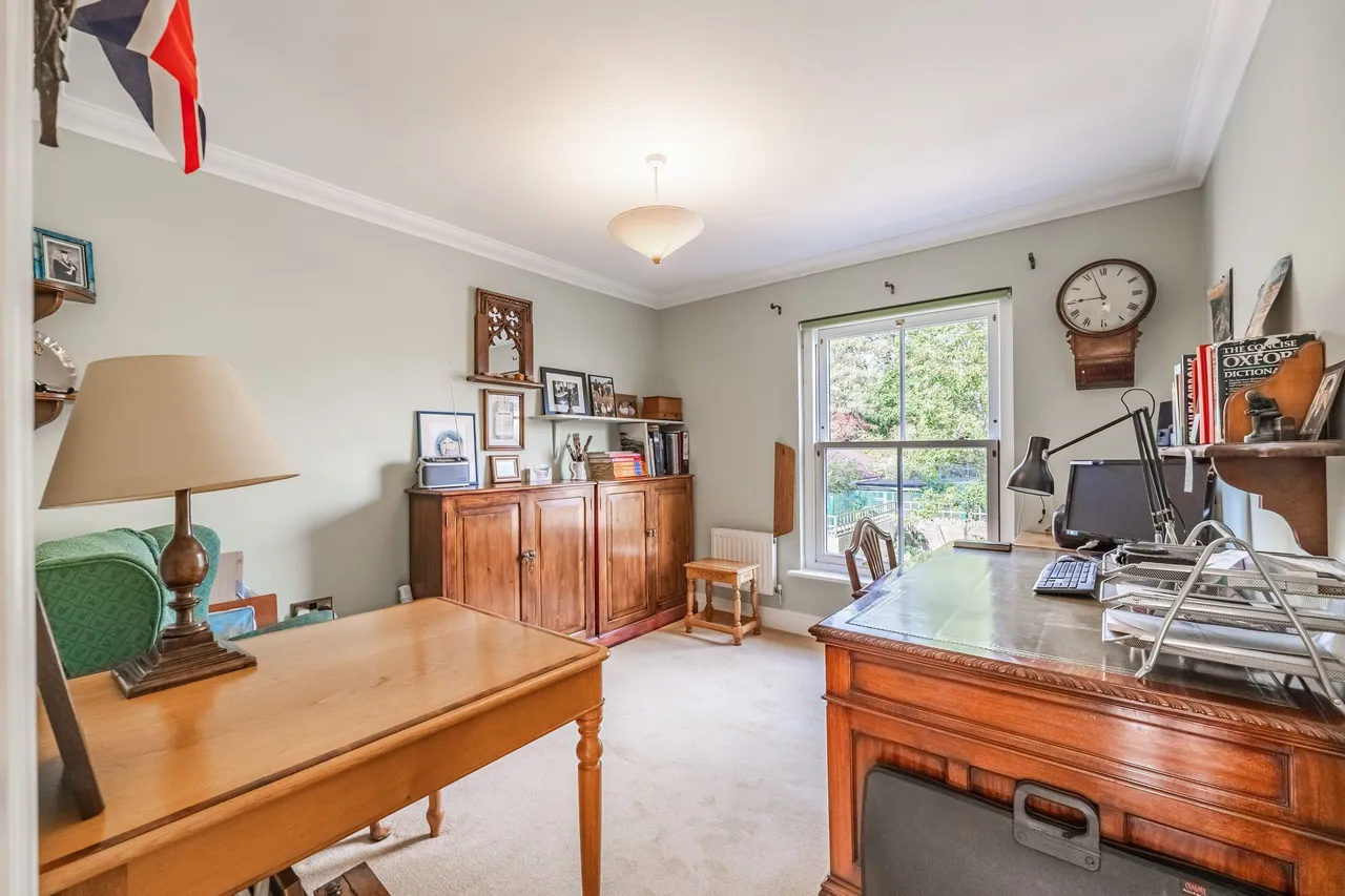 Impressive Four Bedroom Mews, House in, photo 15