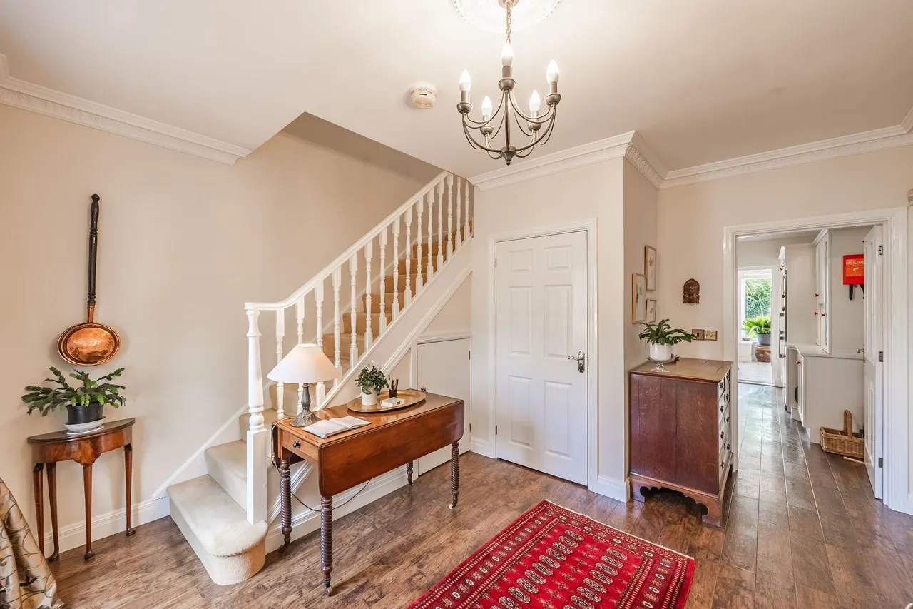 Impressive Four Bedroom Mews, House in, photo 10