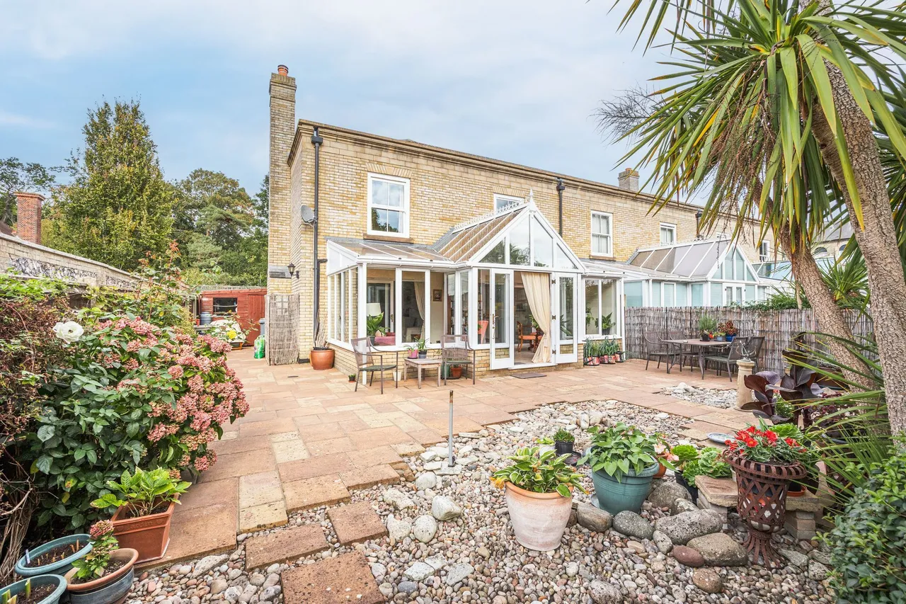Impressive Four Bedroom Mews, House in, photo 4