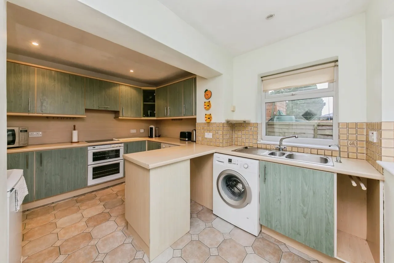 Stamford Road, Macclesfield, SK11, photo 5