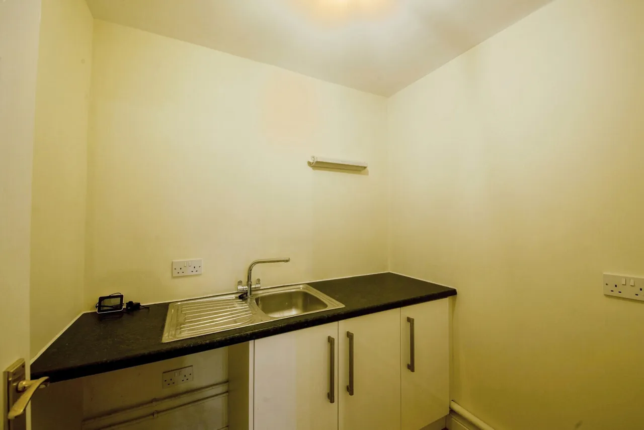 Thrush Street, Sheffield, S6, photo 7