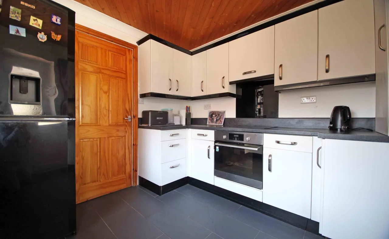 Bryn Road, Llanfairfechan, LL33, photo 19