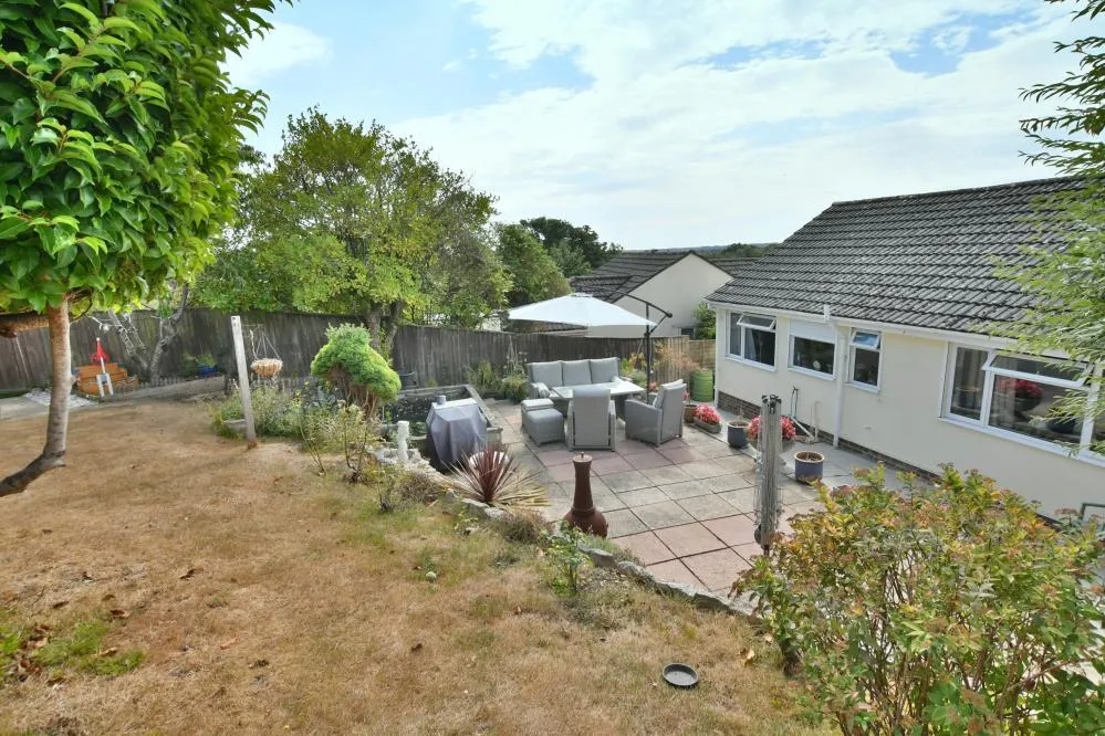 Olivers Way, Colehill, BH21, photo 15
