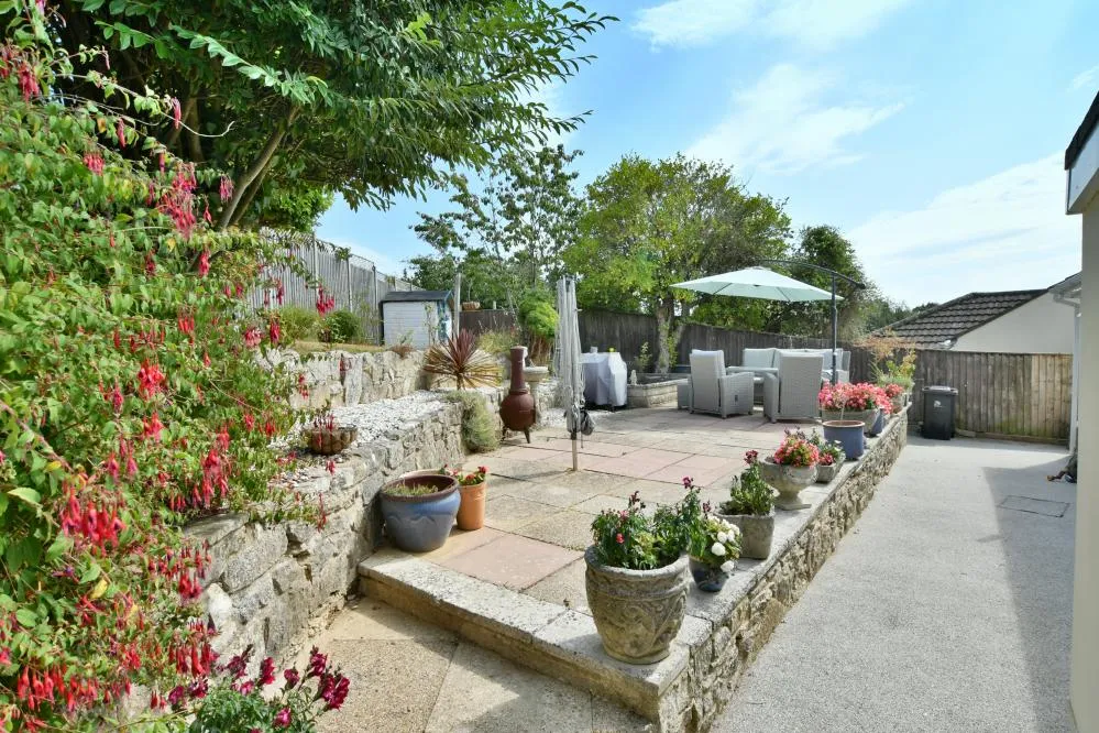 Olivers Way, Colehill, BH21, photo 16