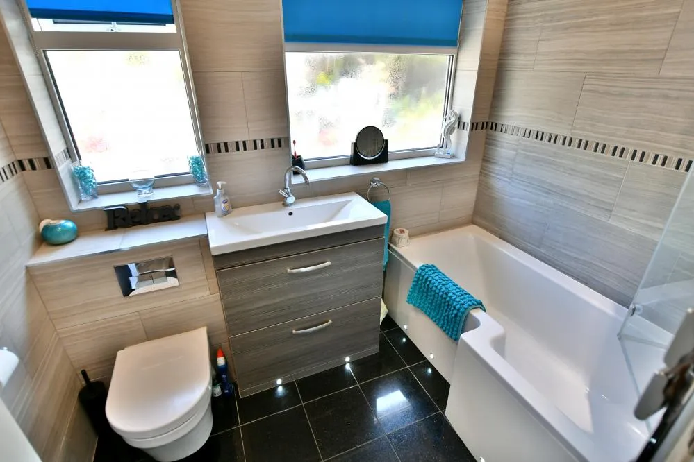 Olivers Way, Colehill, BH21, photo 12
