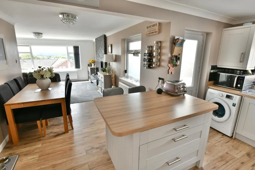 Olivers Way, Colehill, BH21, photo 4