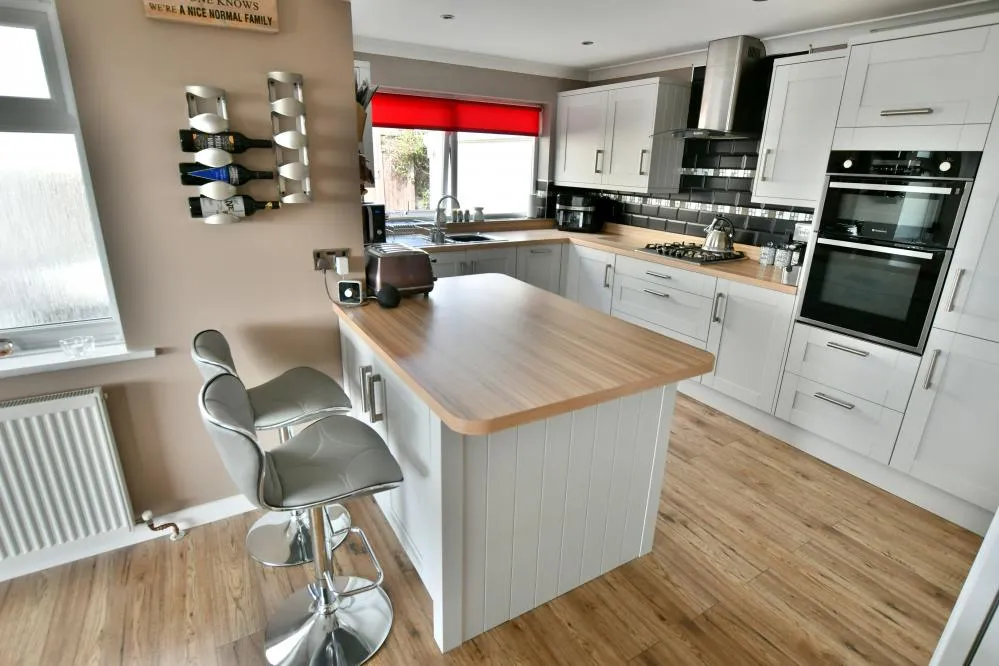Olivers Way, Colehill, BH21, photo 6