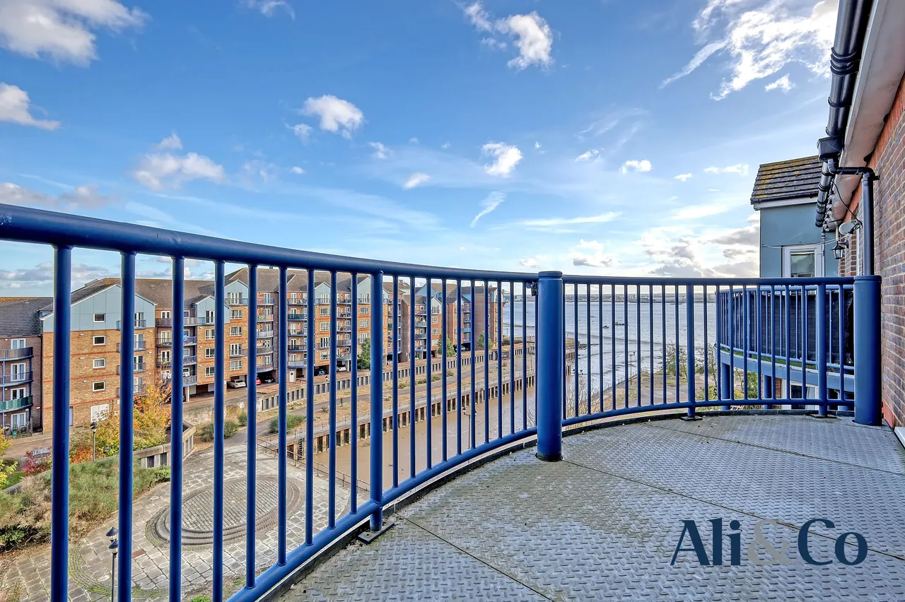 Argent Court, Grays, Essex, RM17 6QT, photo 15