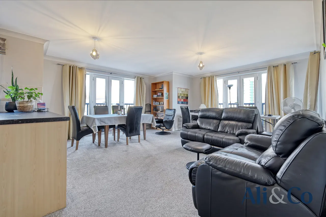 Argent Court, Grays, Essex, RM17 6QT, photo 11