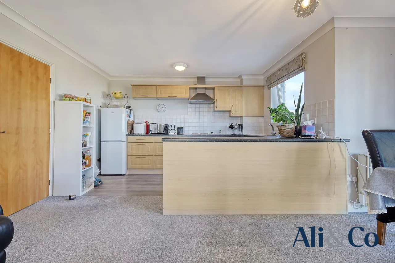 Argent Court, Grays, Essex, RM17 6QT, photo 12