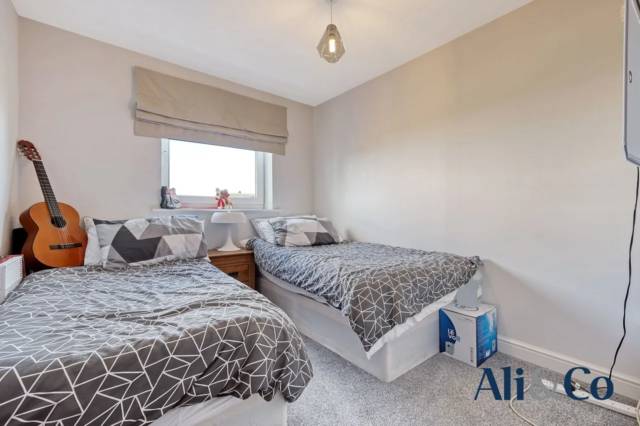Argent Court, Grays, Essex, RM17 6QT, photo 8