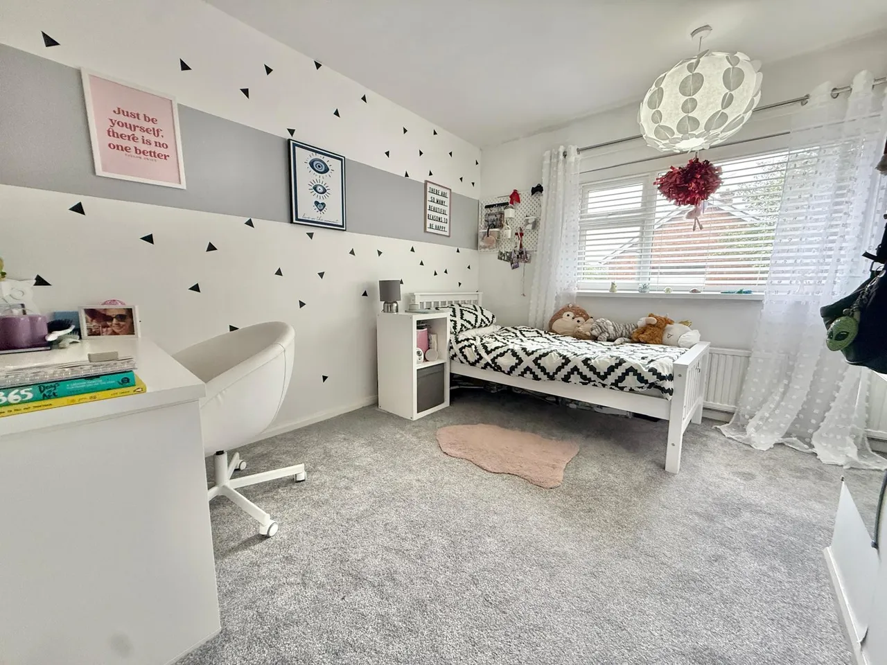 Macauley Way, Denton, M34, photo 8