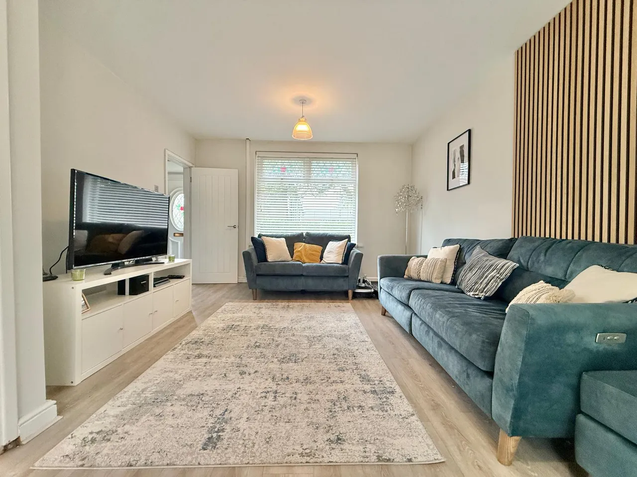 Macauley Way, Denton, M34, photo 5