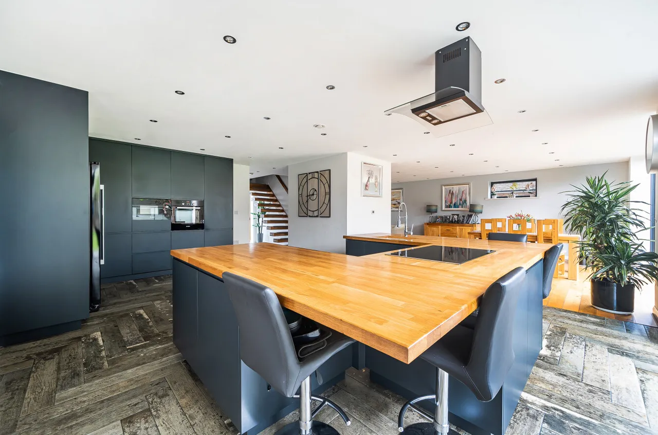Prospect Road, Farnborough, Hampshire, GU14 8LA, photo 5
