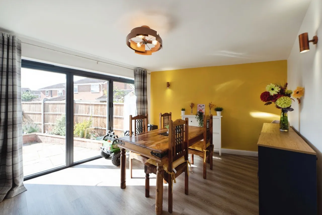 Clover Close, Gosport, PO13, photo 6