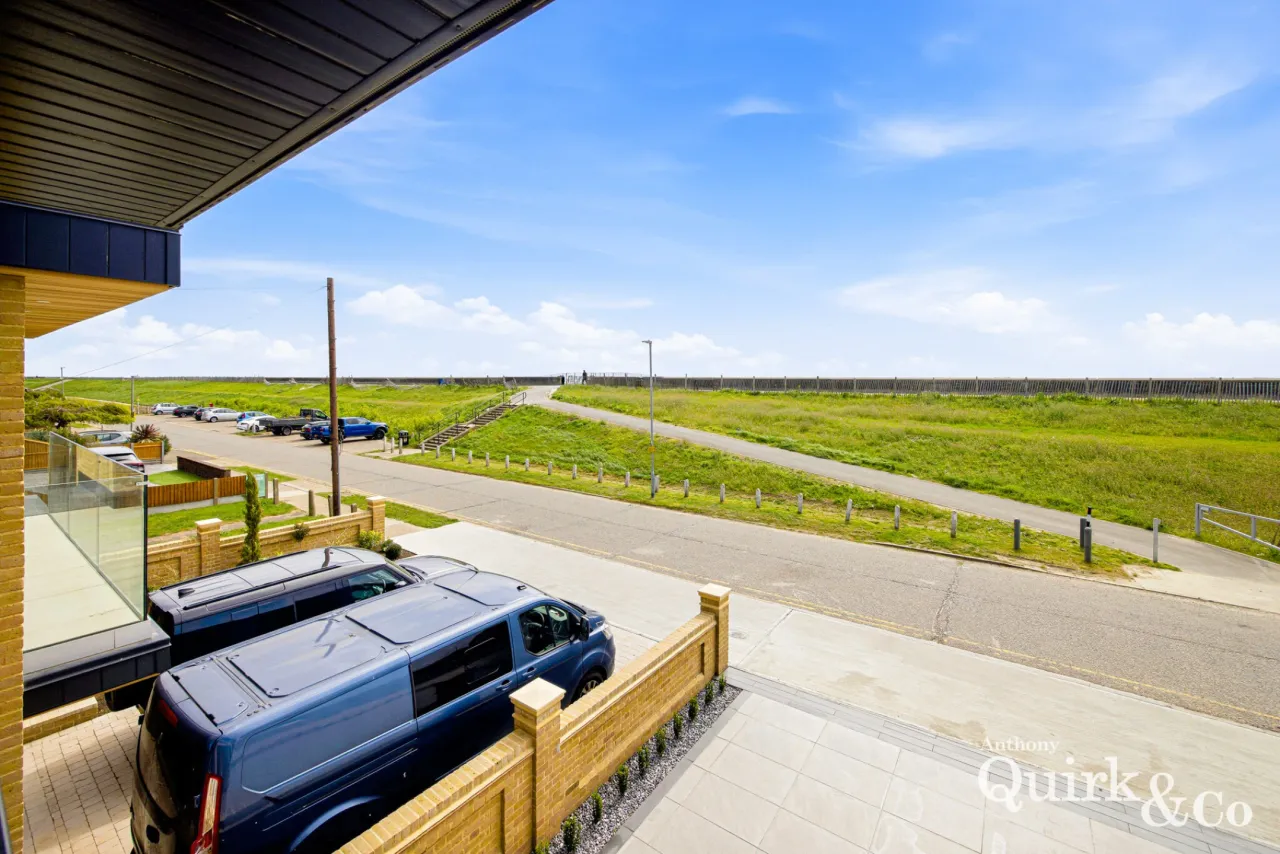 Eastern Esplanade, Canvey Island, SS8, photo 31