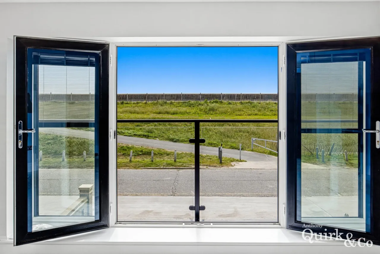 Eastern Esplanade, Canvey Island, SS8, photo 5