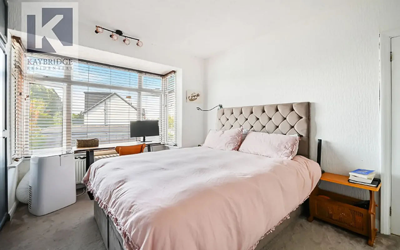 Ardrossan Gardens, Worcester Park, KT4, photo 14