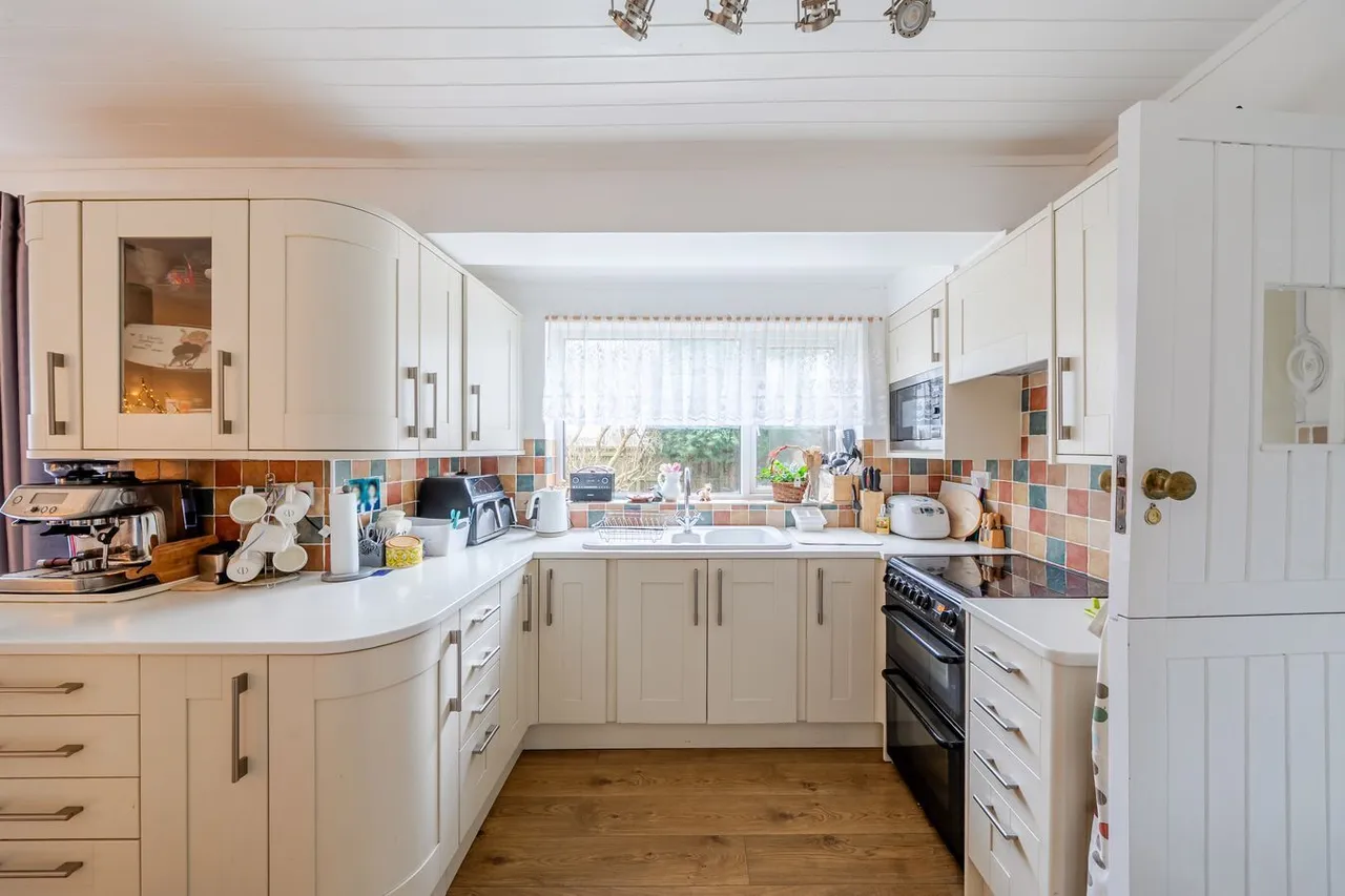 Fairfield Close, Frome, BA11, photo 9