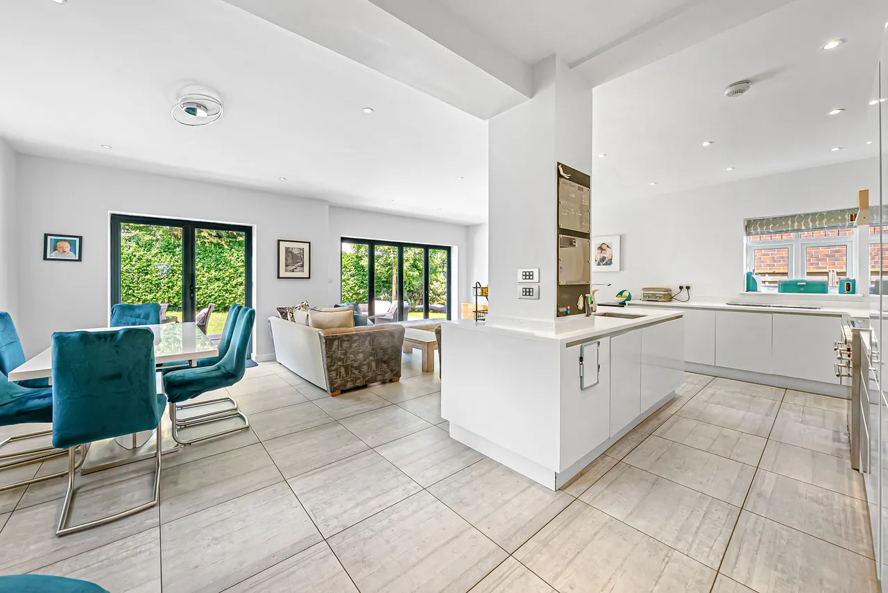 Woodlands Avenue, Harrogate, HG2, photo 3