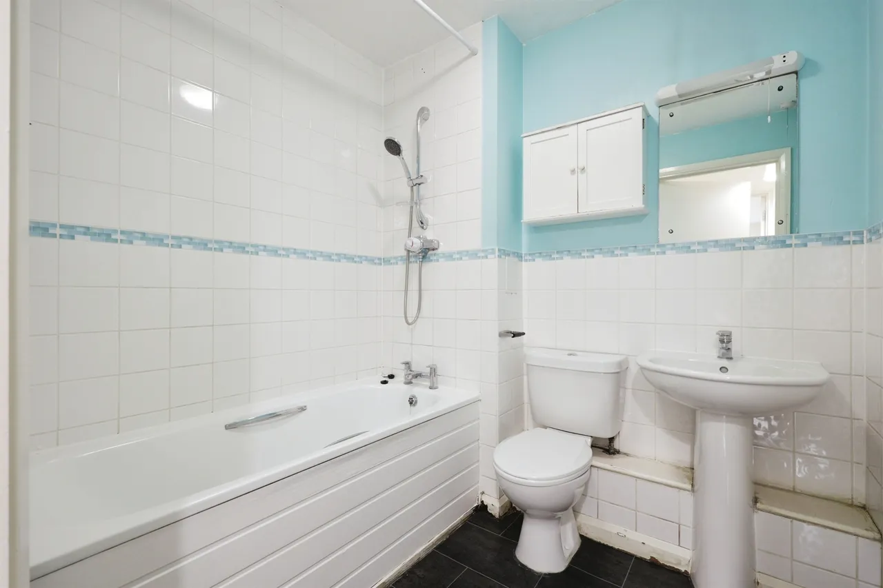 Queen Marys Avenue, Watford, photo 6
