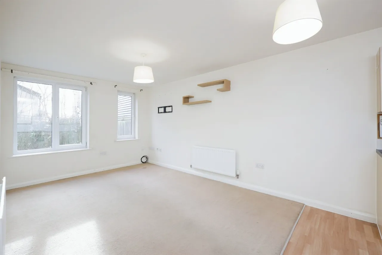 Queen Marys Avenue, Watford, photo 11