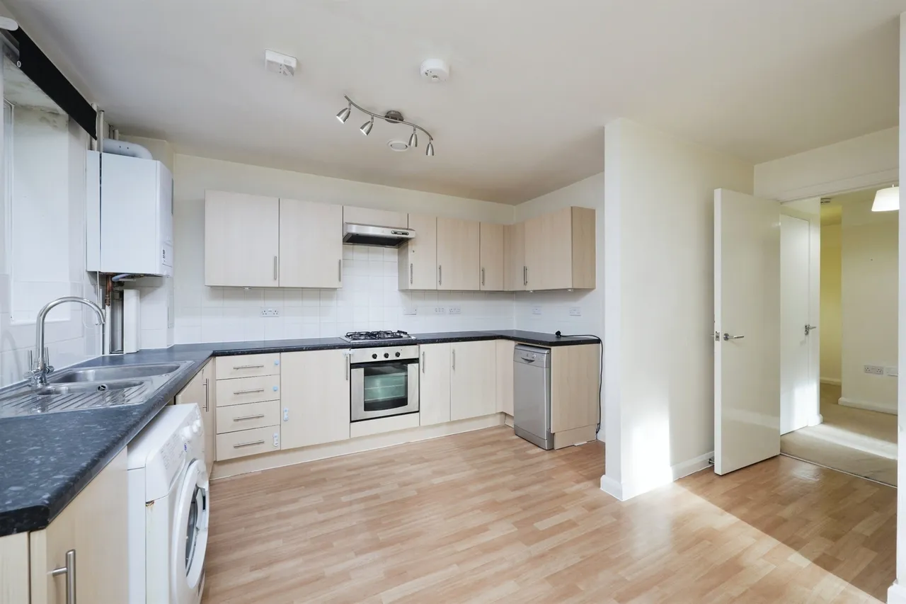 Queen Marys Avenue, Watford, photo 9