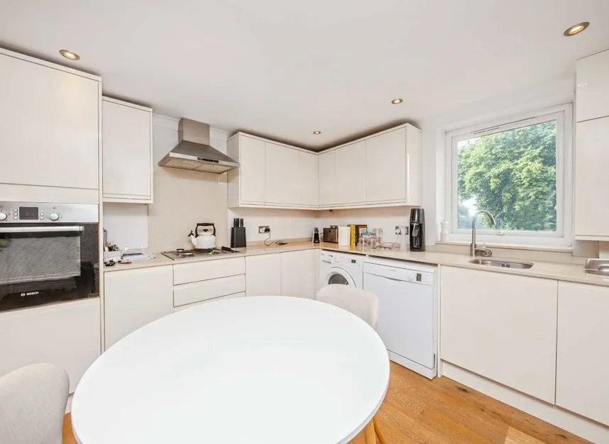 Hill Rise, Richmond, TW10, photo 2