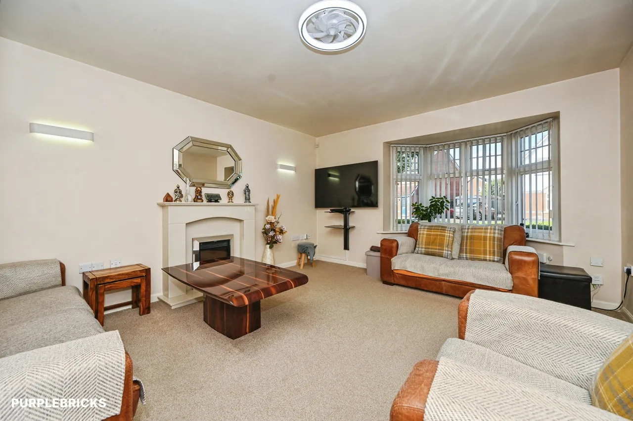 Makerfield Drive, Newton-Le-Willows, WA12, photo 2