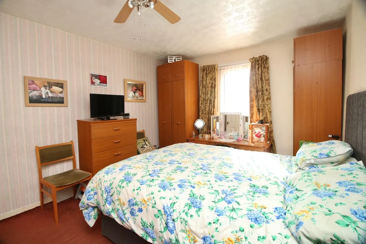 Barbeth Road, Condorrat, Cumbernauld, G67 4SH, photo 16