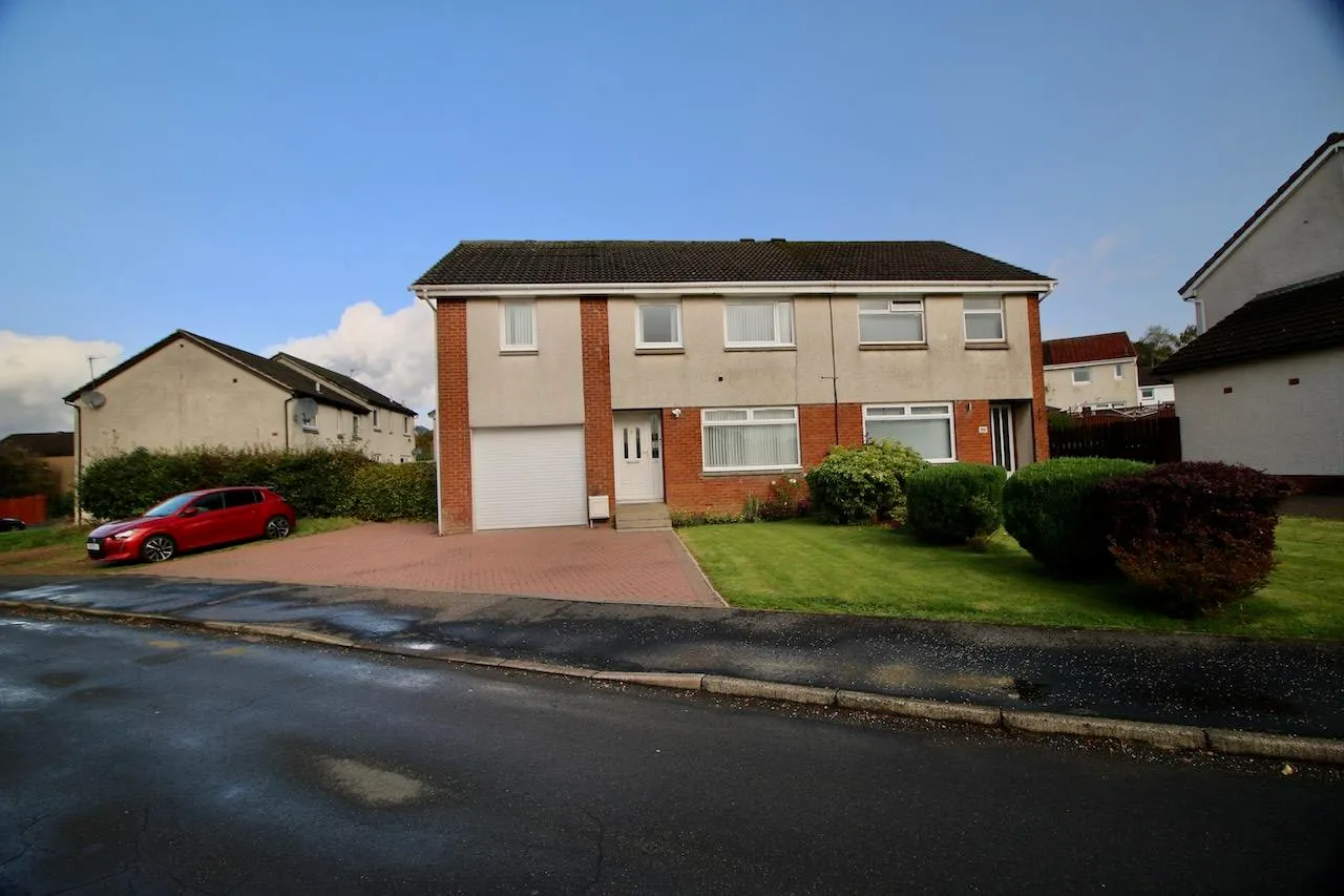 5 bed house for sale — Barbeth Road, Condorrat, Cumbernauld, G67 4SH