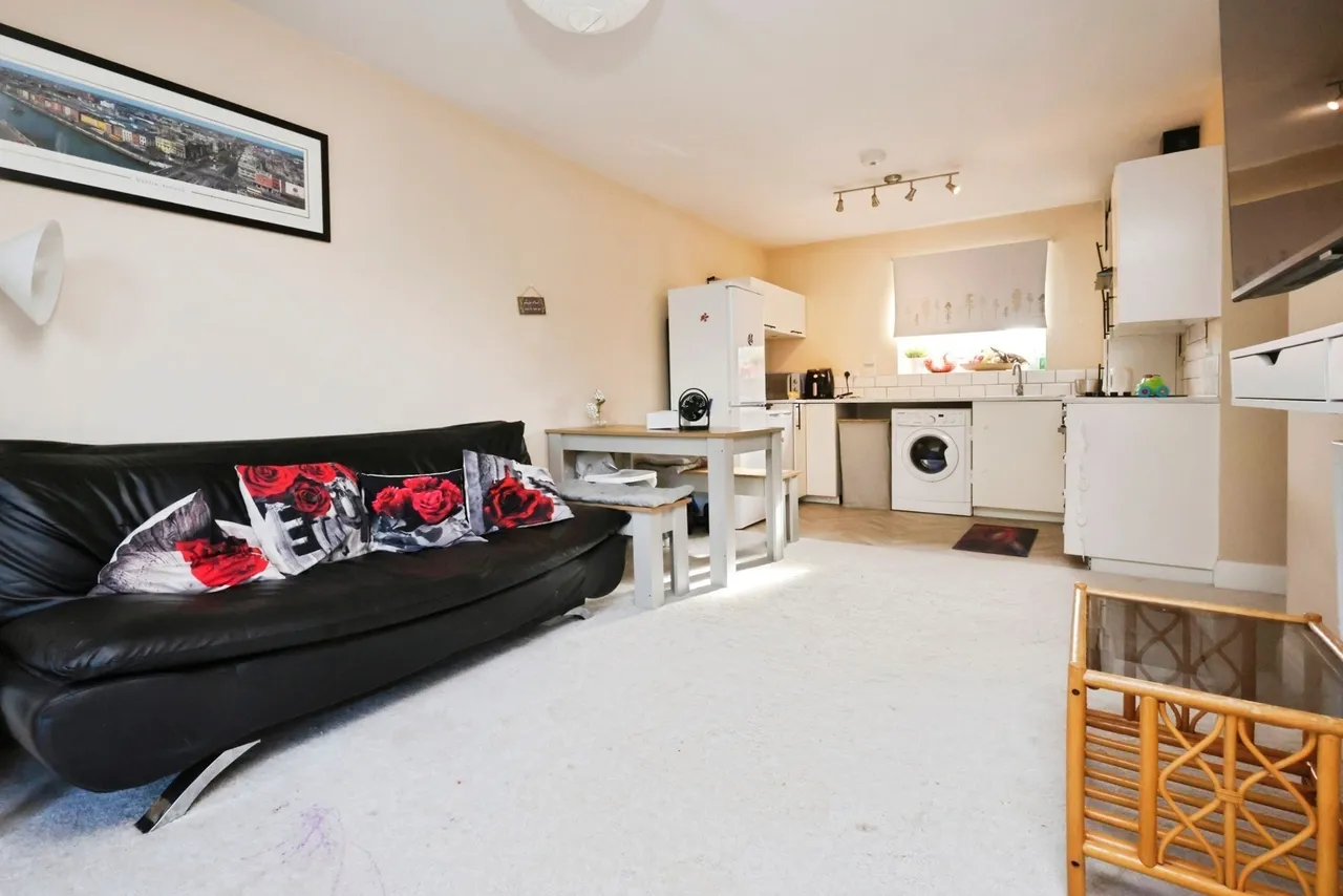 Monastery Drive, Erdington, B23, photo 6