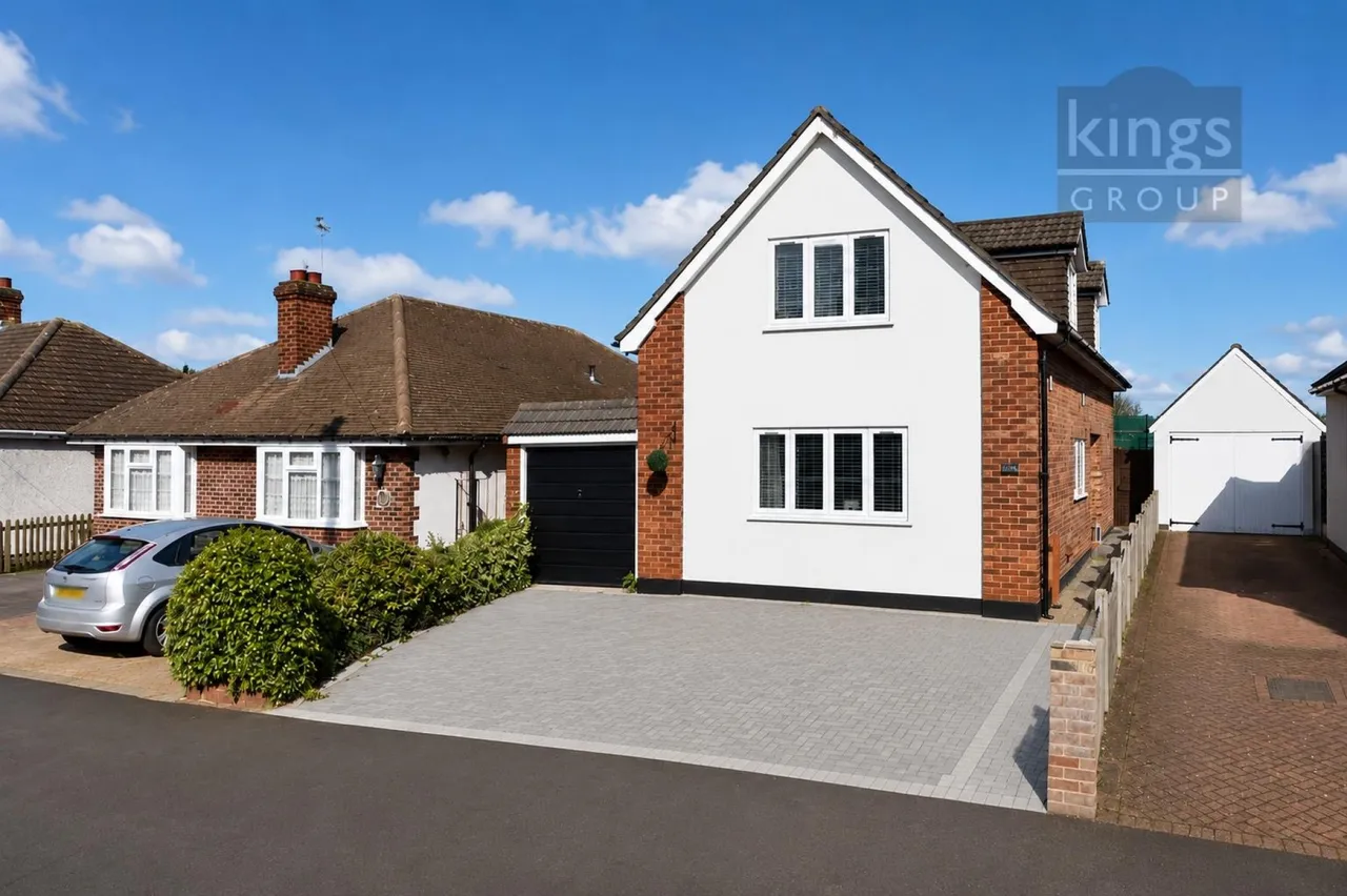 3 bed house for sale, Monkswood Avenue, Waltham Abbey