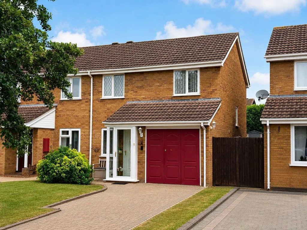 3 bed house for sale, Falstaff Close, Sutton Coldfield, B76