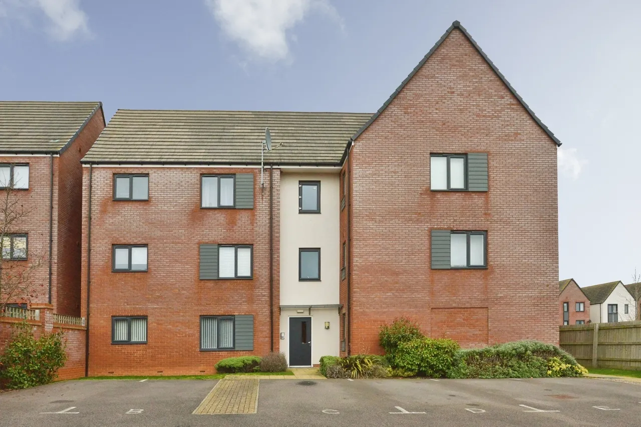 Apollo Avenue, Fairfields, Milton Keynes, Buckinghamshire, MK11, photo 10