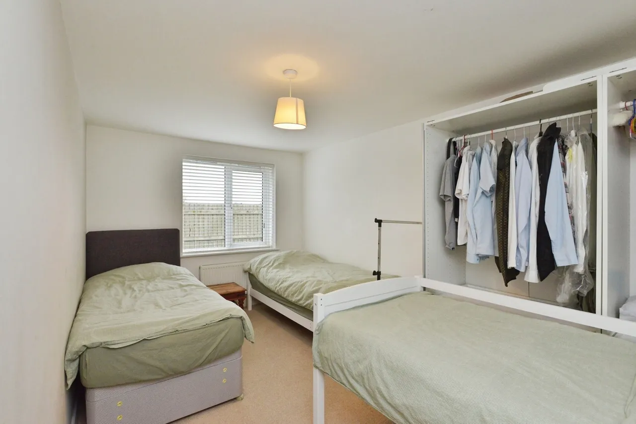 Apollo Avenue, Fairfields, Milton Keynes, Buckinghamshire, MK11, photo 6