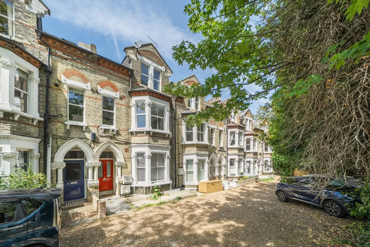Worcester Gardens, Battersea, SW11, photo 12